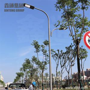 300w太陽能路燈多少錢
